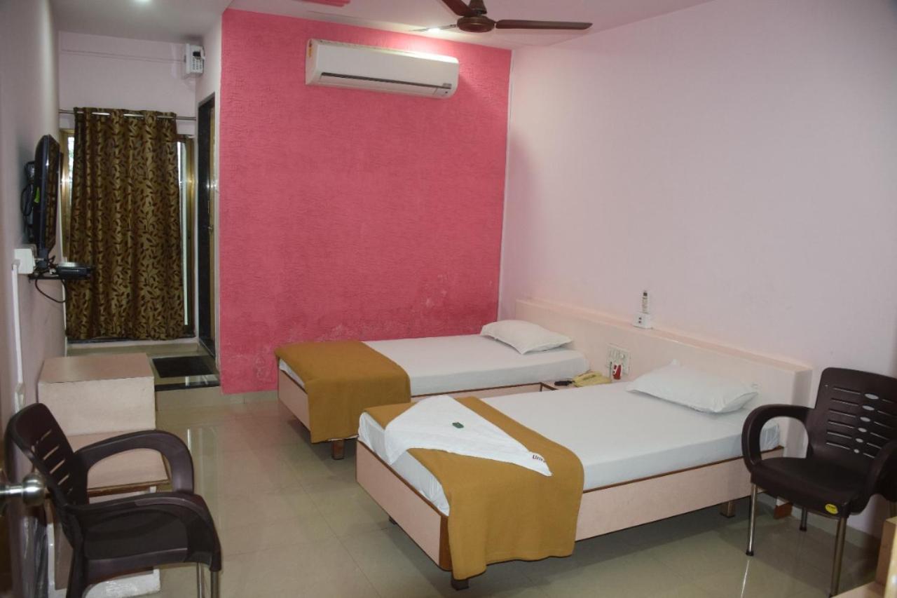 Hotel Uma Executive Lodging Nanded Luaran gambar